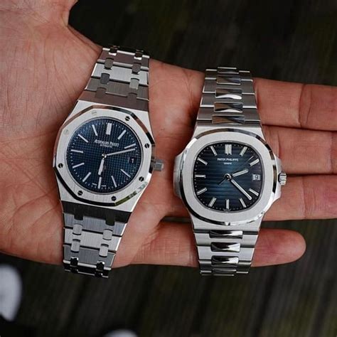 audemars piguet royal oak vs patek philippe aquanaut|Audemars Piguet vs nautilus.